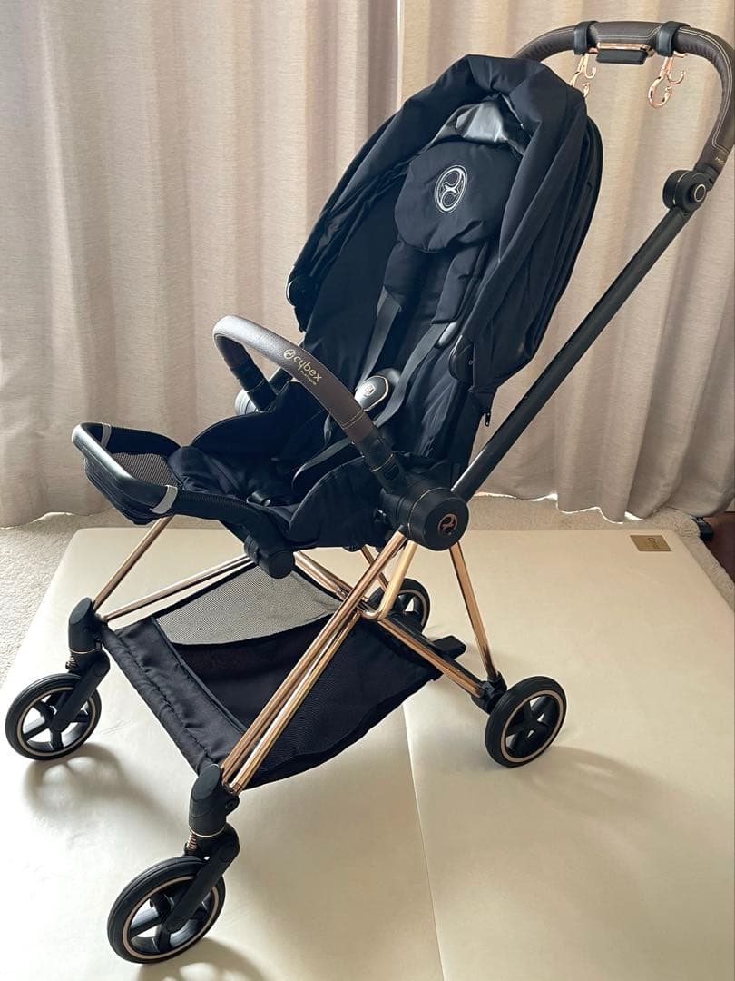 サイベックス　ミオス　ベビーカー ブラック