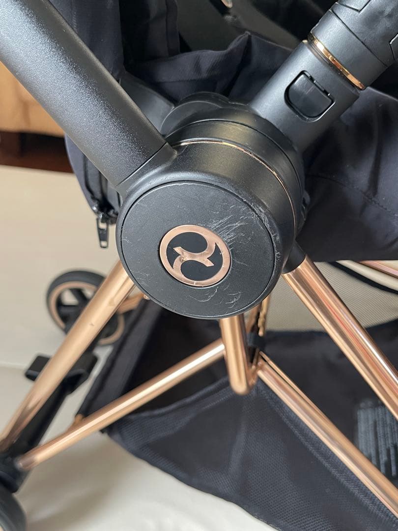 サイベックス　ミオス　ベビーカー ブラック