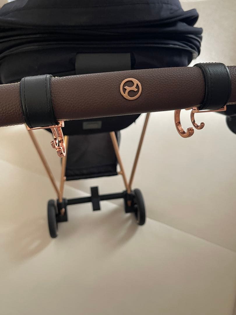 サイベックス　ミオス　ベビーカー ブラック