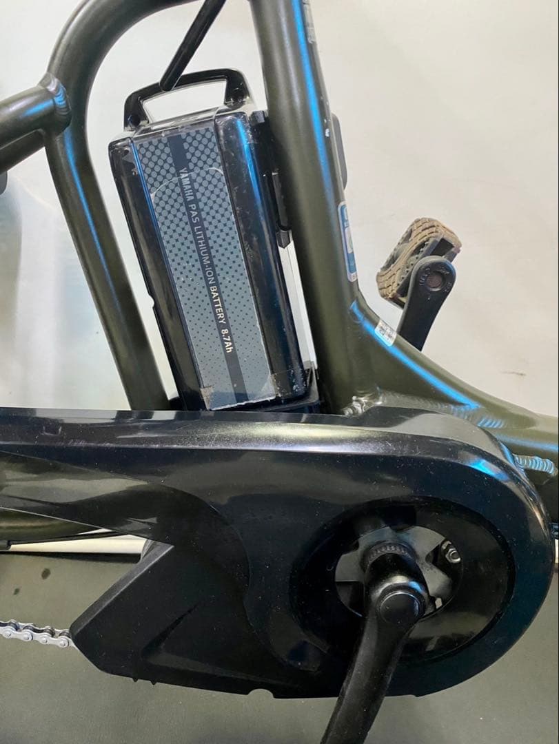 1年保証 送料無料　ヤマハ　パスキッス　20インチ　カーキ色　電動アシスト自転車