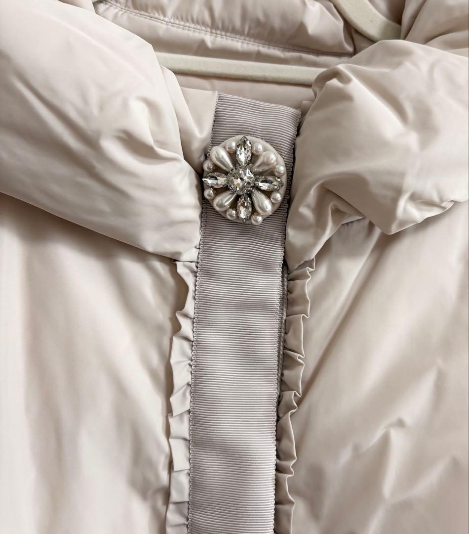 ❤️最終価格❤️極美品✨TO BE CHIC トゥービーシック ビジュー ダウン42