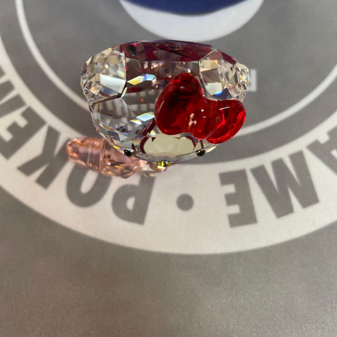 証明書付き　スワロフスキー　ハローキティ　製造番号　5135886