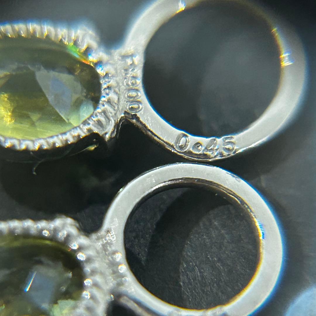 スフェーン　リングとピアスのセット　プラチナ