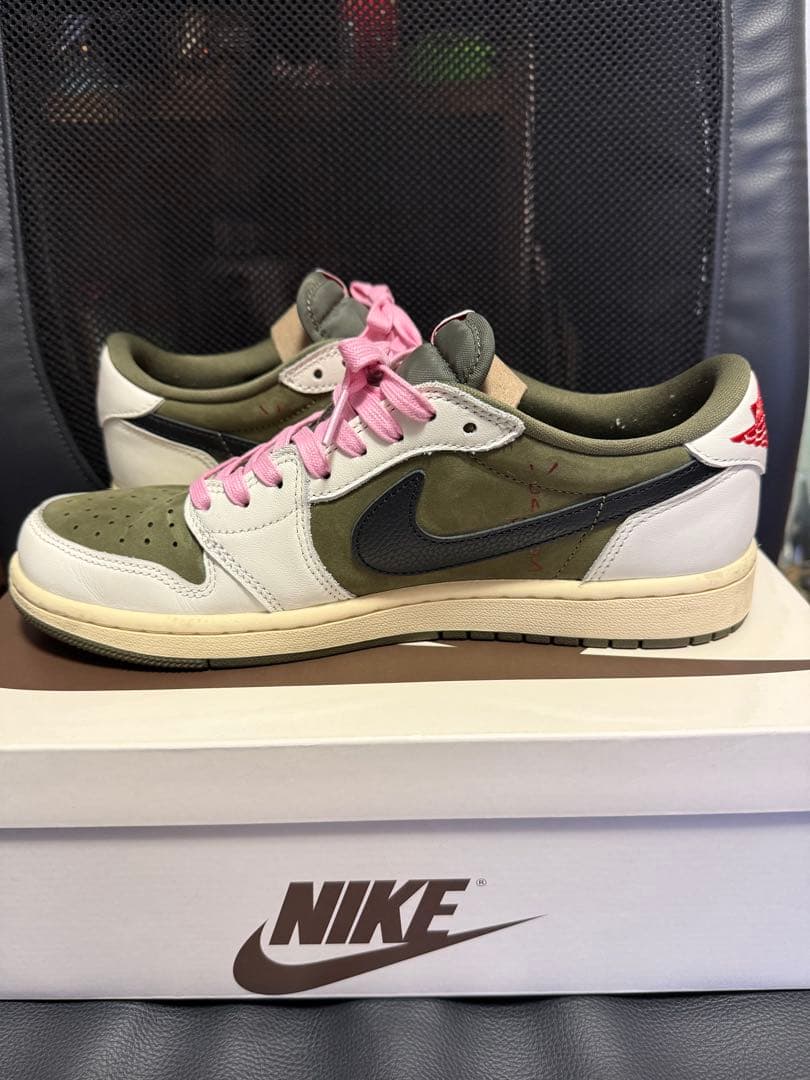 TravisScott × Air Jordan 1 Low