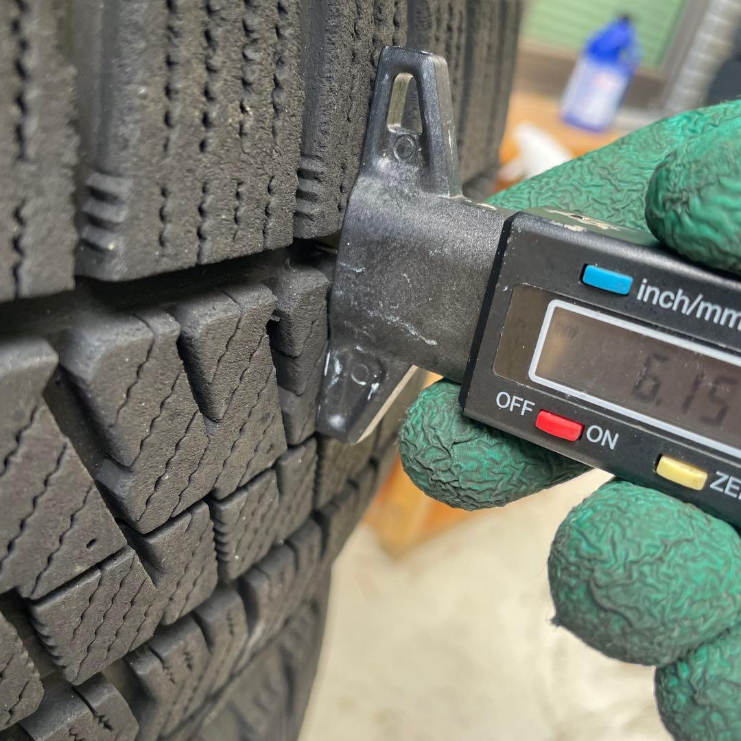 ブリヂストン　ブリザックVRX2 215/60R17 2本セット！