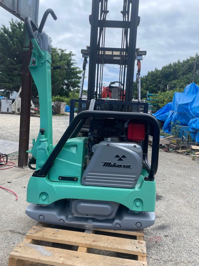 みいさんが購入しました。 三笠　バイブロコンパクター　MVH306DS