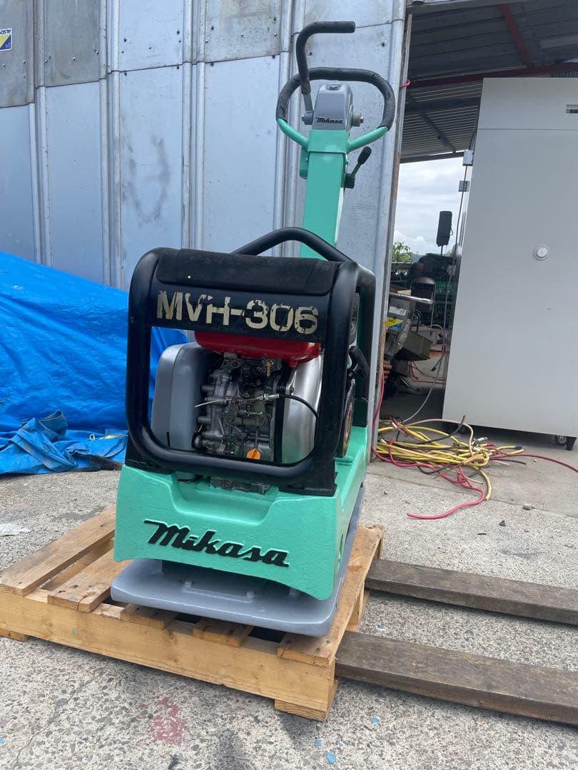 みいさんが購入しました。 三笠　バイブロコンパクター　MVH306DS