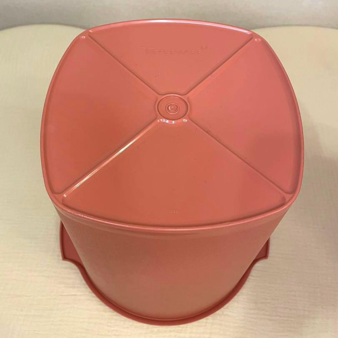 美品 タッパーウェア　マキシデコレーター　マキシクイーン5個セット 食品保存容器