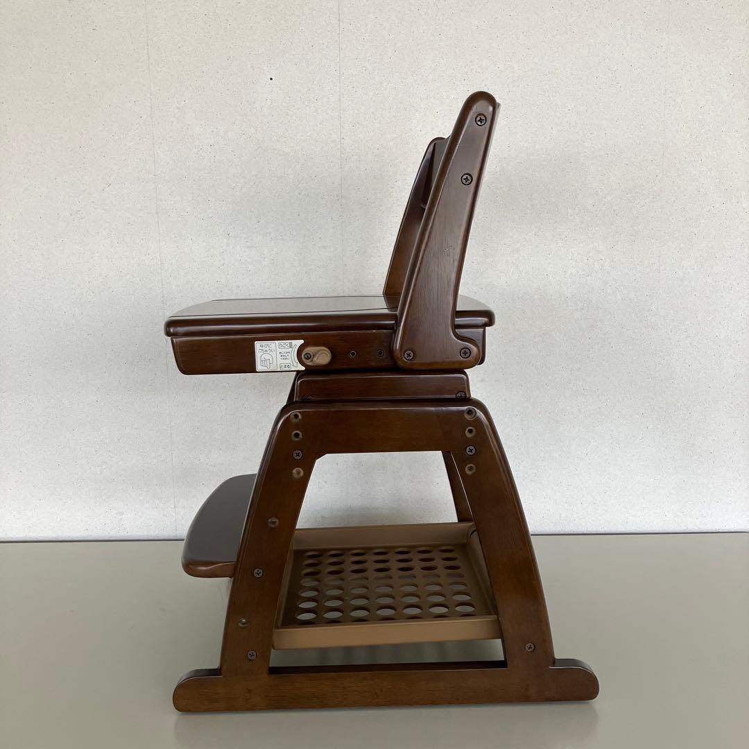 コイズミ　学習椅子　未使用品　座面スライド機能付　4段階高さ調整付