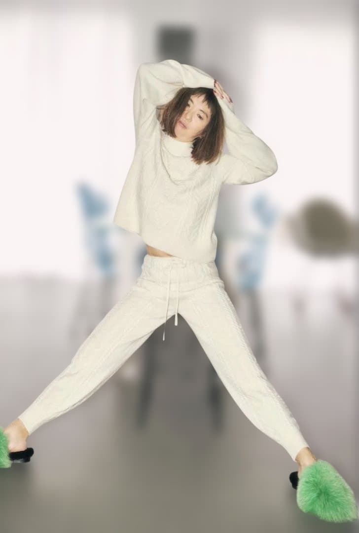 manufactured by WRAPINKNOT ニットトップス