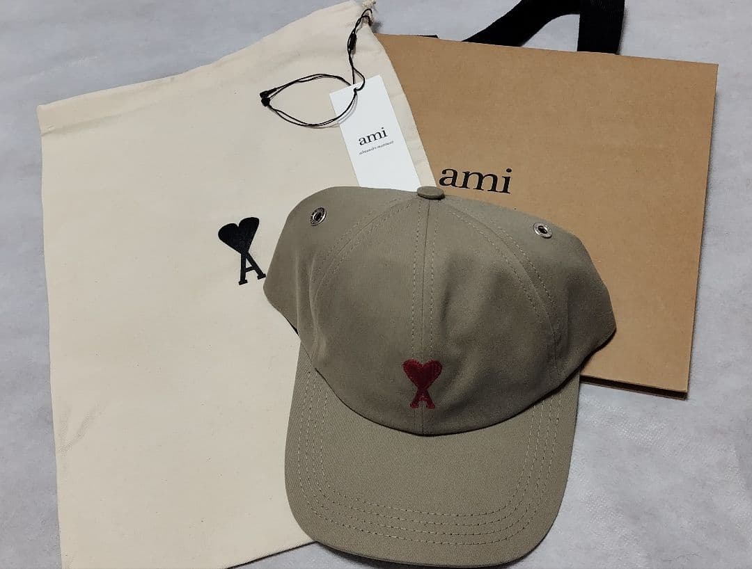 【かみじゅ】新品 ami AMI PARIS キャップ カーキ×グレージュ