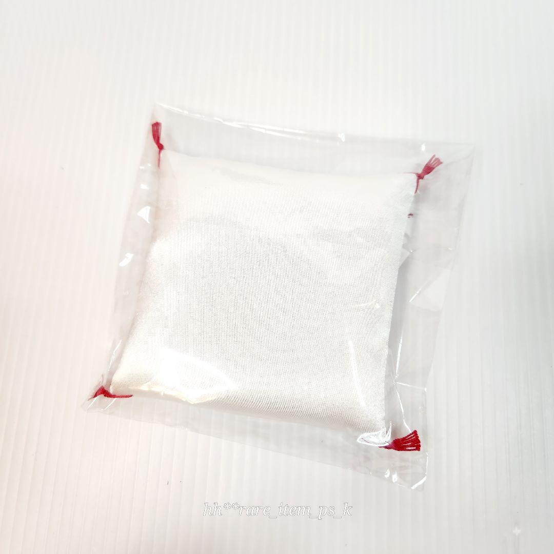 【フォロワー様引5%済】バカラ 招き猫 だるま 座布団 クッション 白 公式紙袋