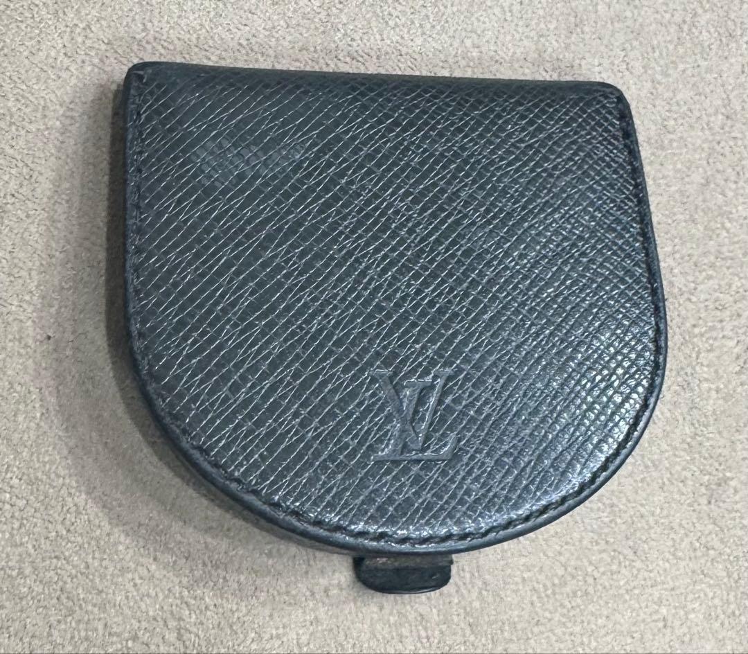 イヴィトン　ポルトモネキュヴェット　タイガ　アルドワーズ　小銭入れ