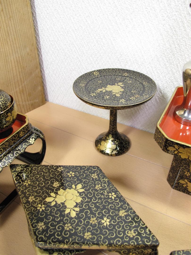 雛道具　本金特製　掛盤揃　四五　木製　昭和９年　木箱入り アンティーク 時代物