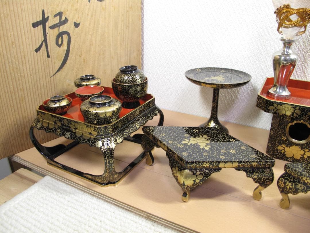 雛道具　本金特製　掛盤揃　四五　木製　昭和９年　木箱入り アンティーク 時代物