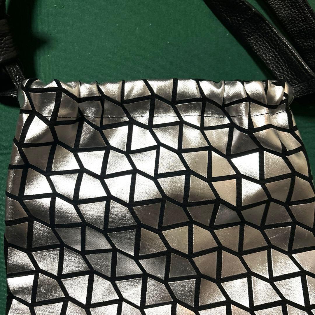 チワタ　chi.wata トートバッグ　幾何学