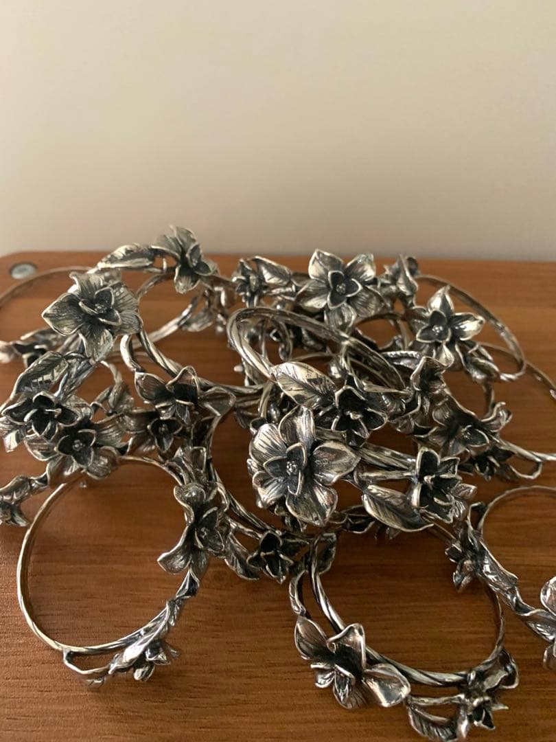 金*銀様 ☆新品☆銀座和光☆アンティーク調　SILVER800ナプキンリング☆2