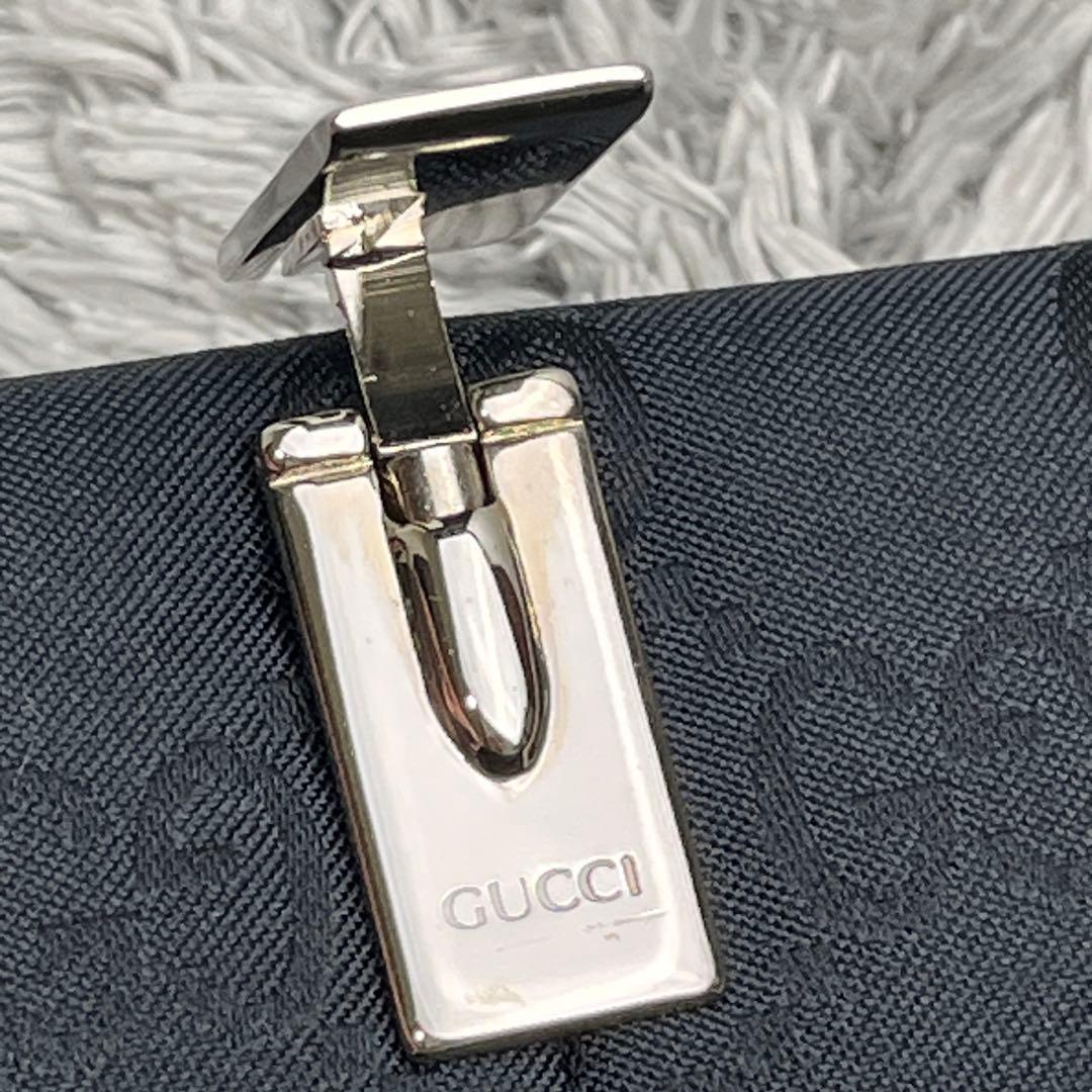 良品✨GUCCI 大きめGG ナイロン 長財布　ロゴクリップ　メンズ　レディース