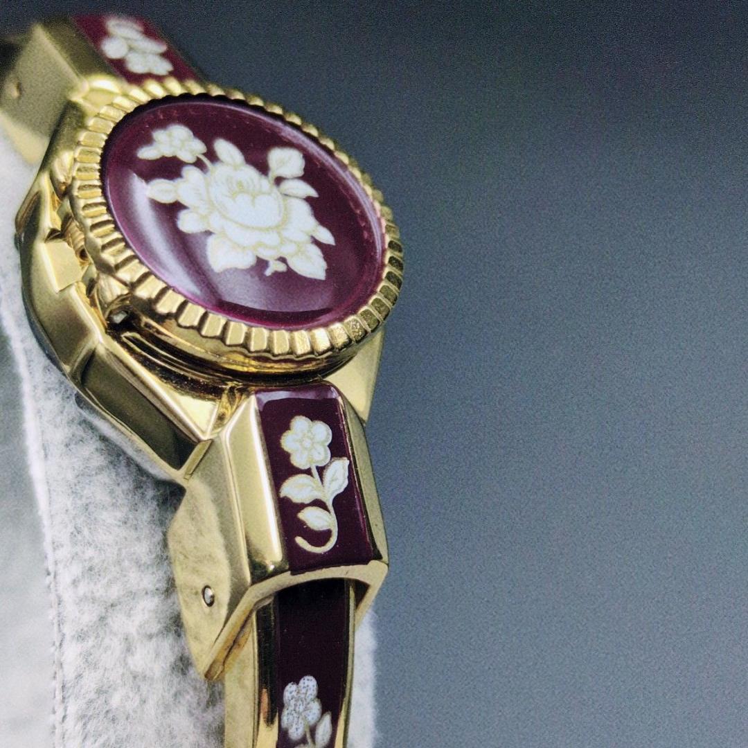 Andre Mouche アンドレムッシュ カメオ クォーツ MOUCHE 花柄