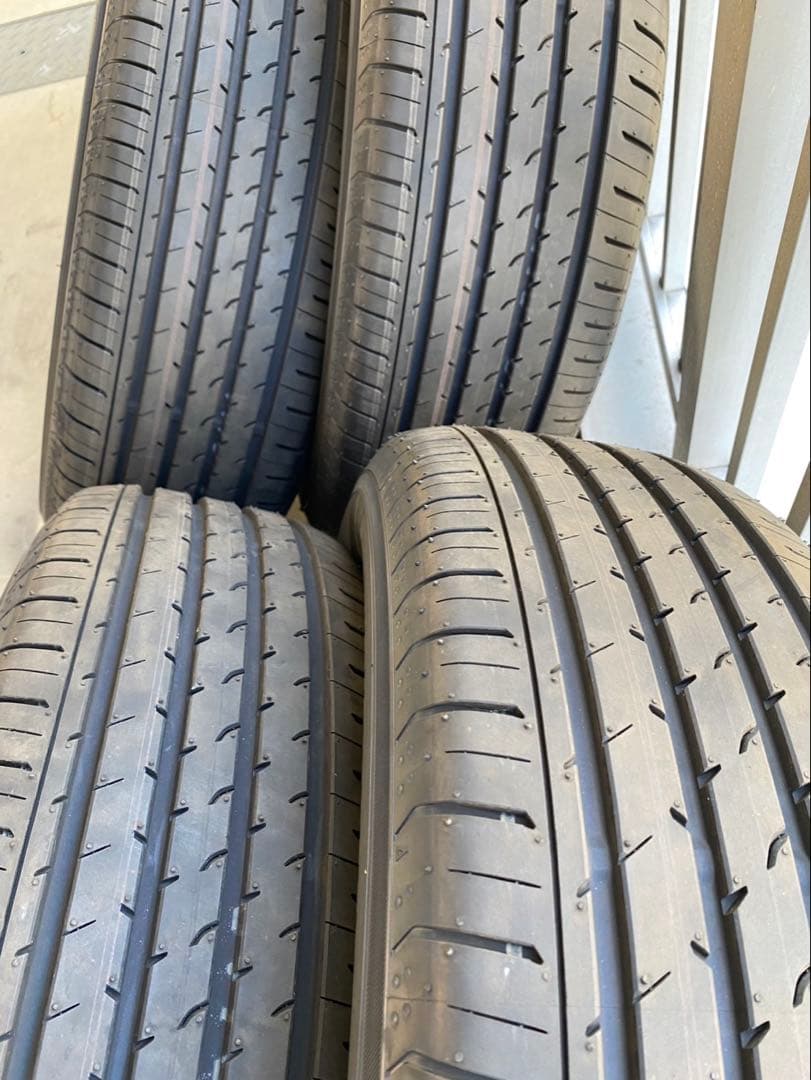 nyさま専用　225/65R17 ヨコハマ　アドバン　V03 2025年製　①