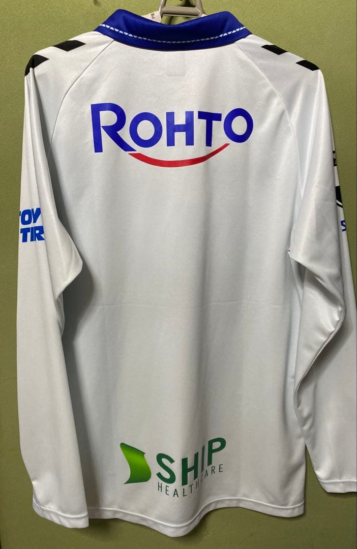 【新品未使用】ガンバ大阪　アウェイ　レプリカユニフォーム　長袖ジャージ