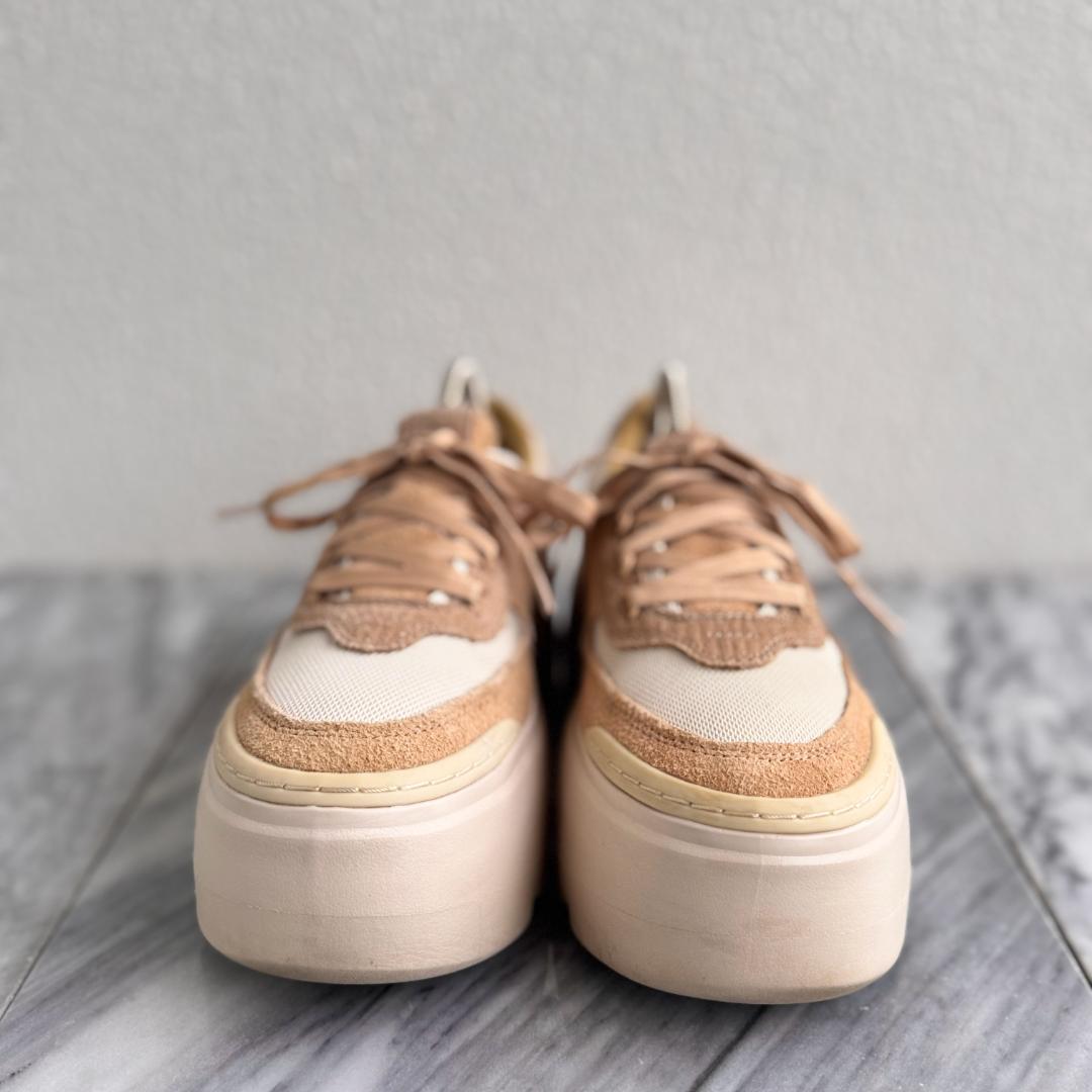 UGG アグ マリン メガ レース スニーカープラットフォームス厚底 24