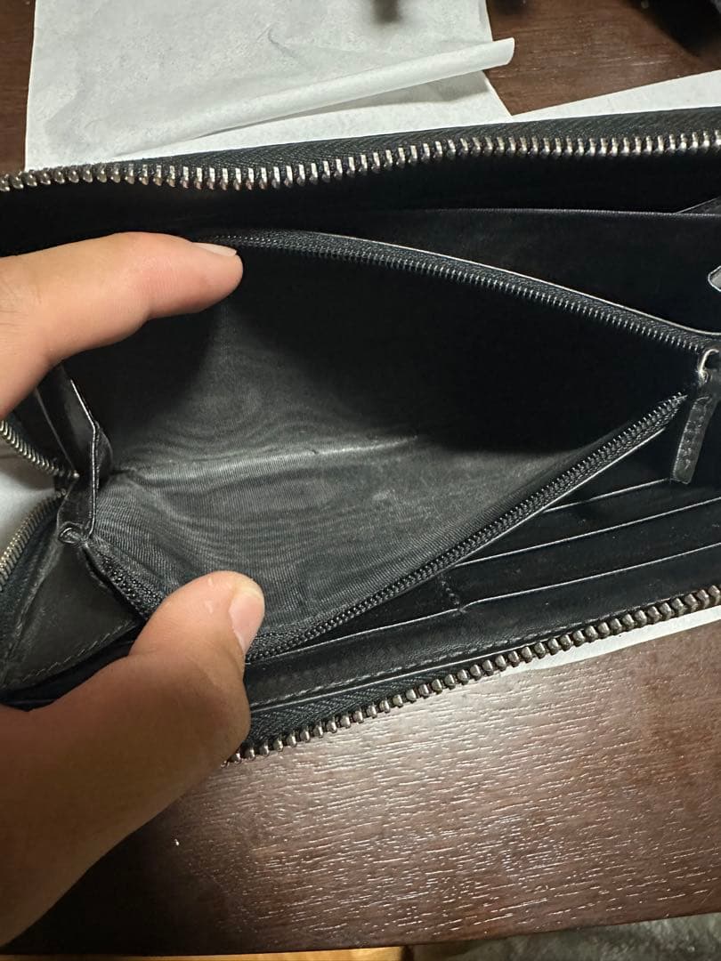 GUCCI 長財布 ダークグレー ストライプ