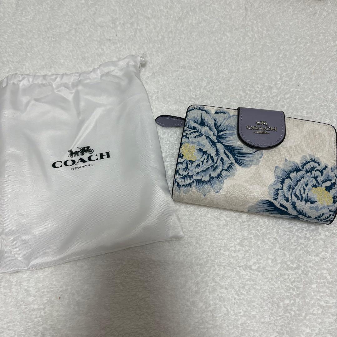 ❤️ラスト1点❤️ COACH 花柄 二つ折り財布 保存袋・箱付き