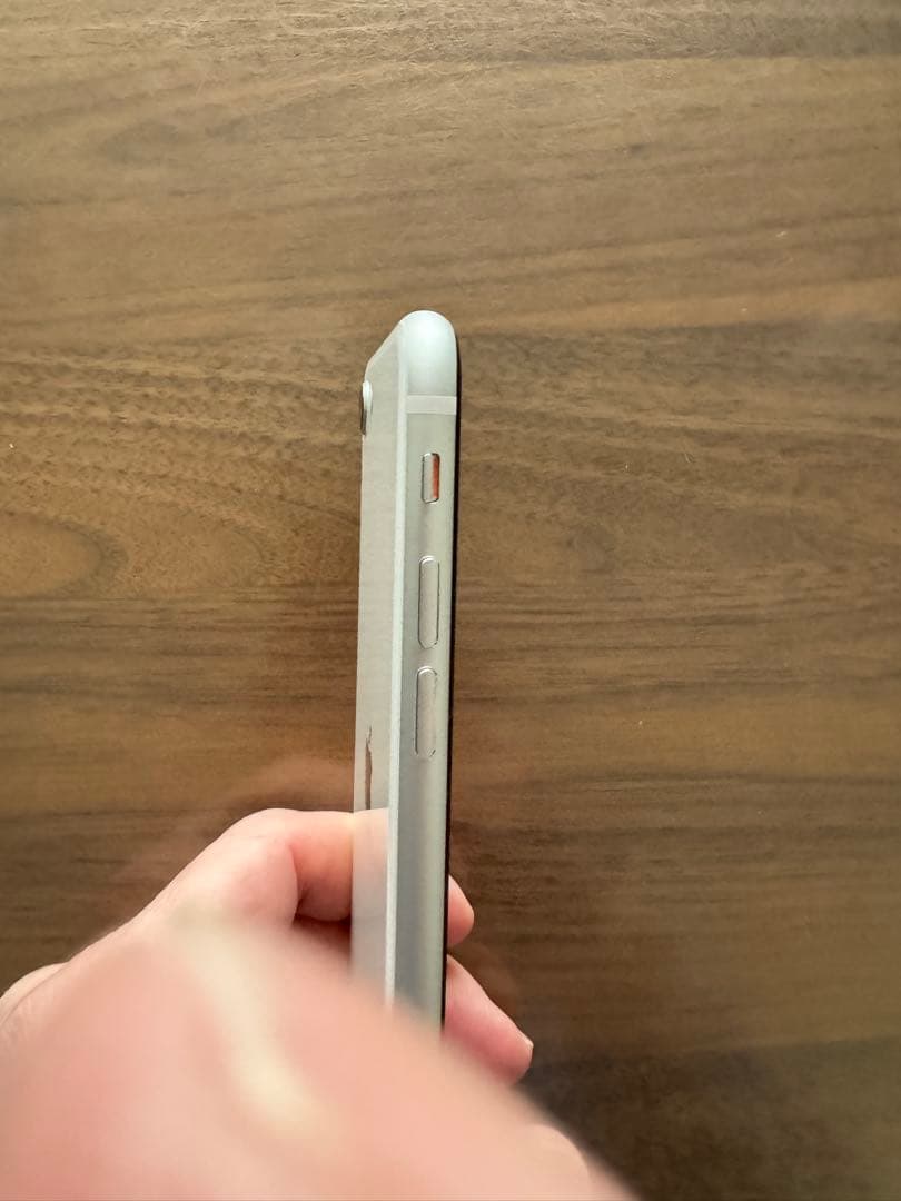 iPhone SE 第二世代