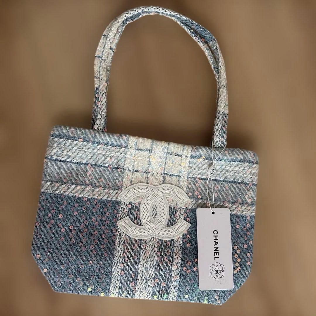 シャネル　ブルー系 スパンコールトートバッグ　ノベルティー