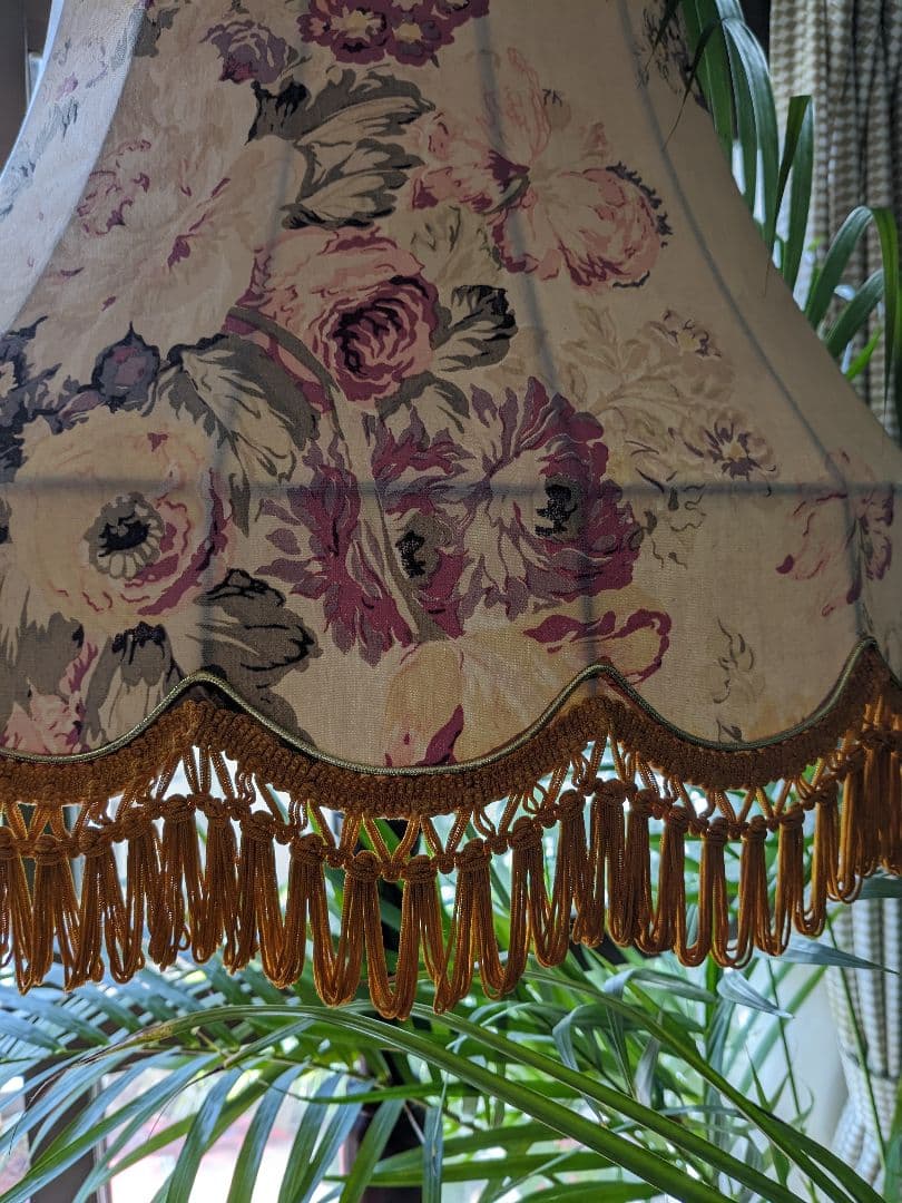 フロアスタンド　フロアランプ　ライト　ランプ　布シェード　アンティーク　レトロ