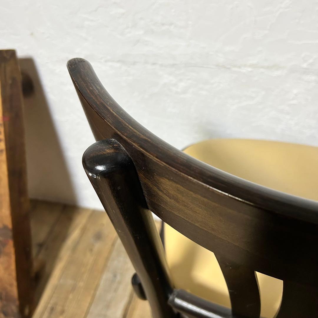 Has　クレス　チェア2脚