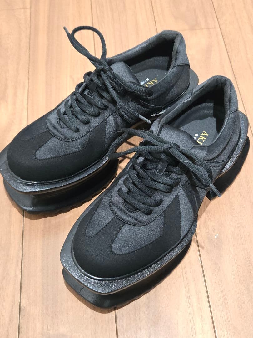 アキコアオキ　AKIKOAOKI　ヴィクトリア　サテン　シューズ　３９サイズ