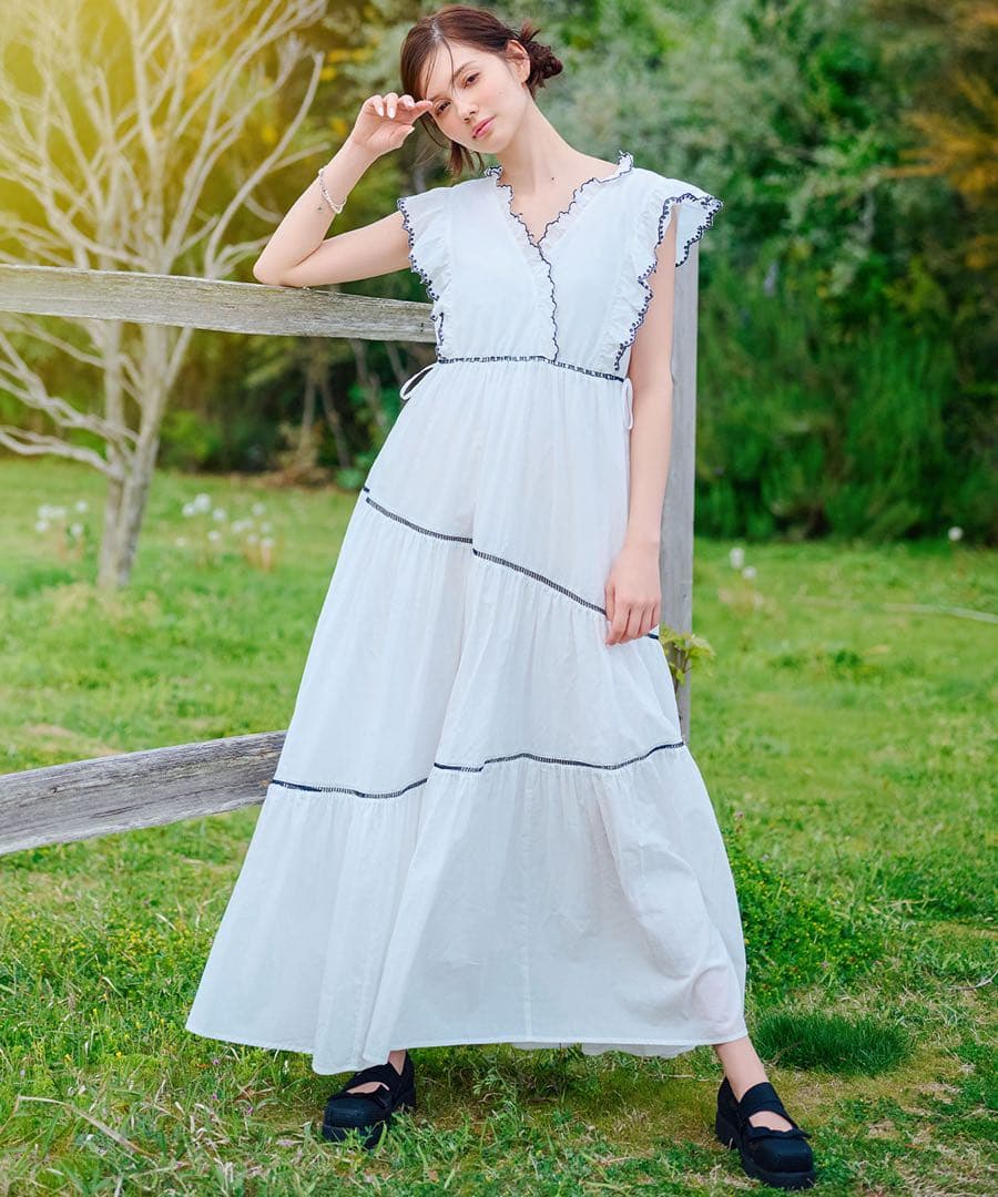 エンブロイダリーフリルティアードワンピース