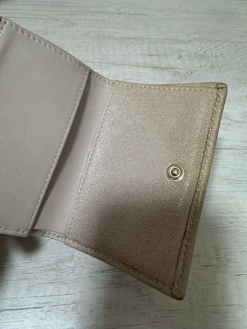 CHANEL ボーイシャネル キャビアスキン　三つ折り財布