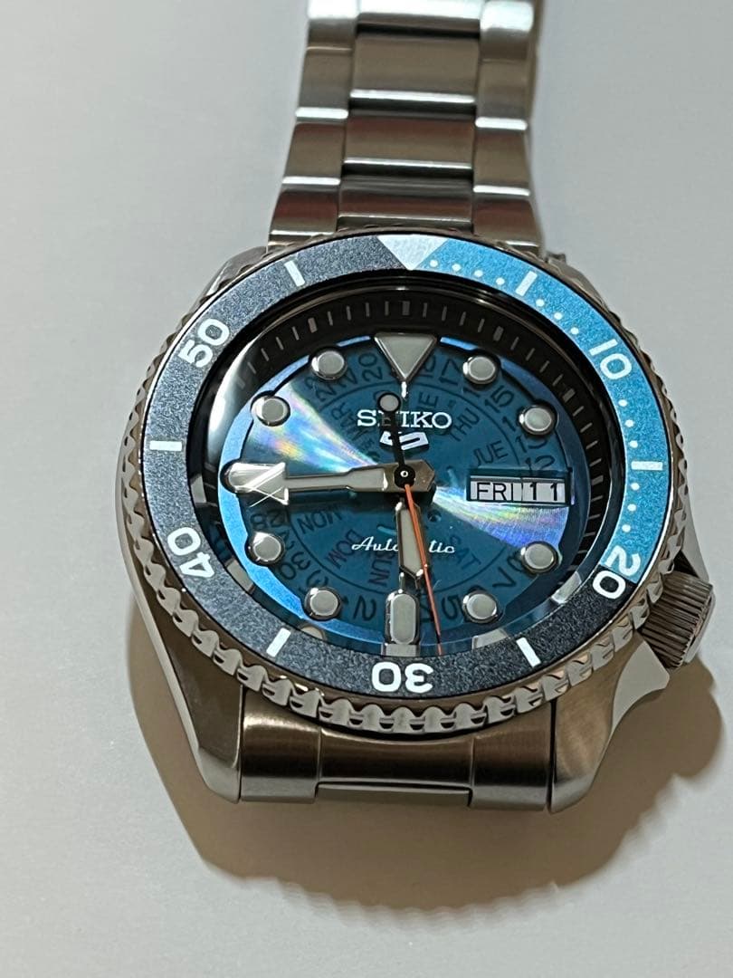 【美品】 SEIKO 5 sports SRPJ45K1 海外モデル　自動巻き