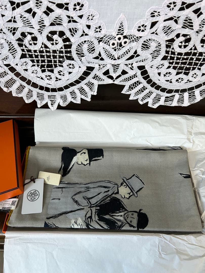 エルメス　カレジュアン今期　パドック　タグ付き新品