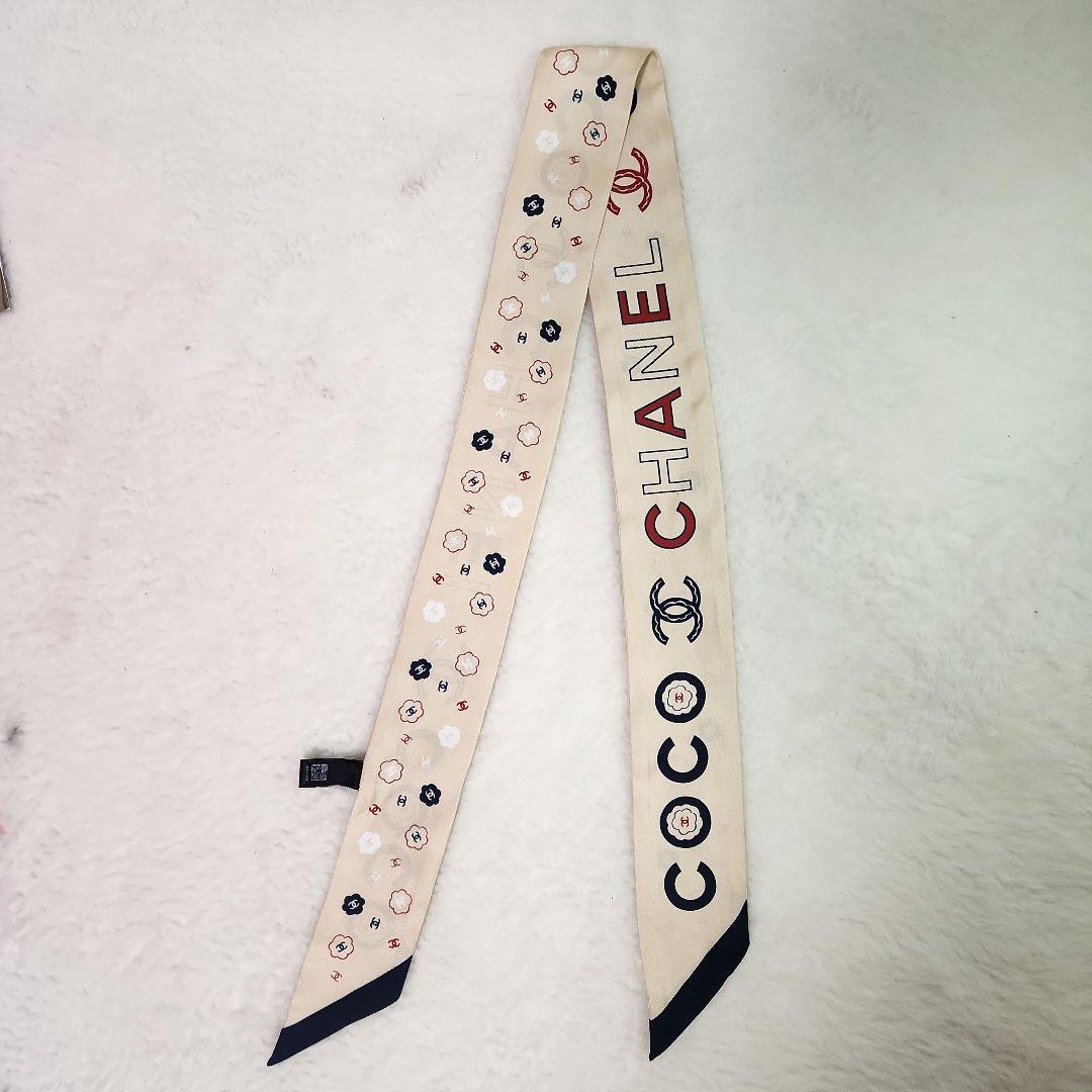 CHANEL　ココマーク スカーフ　シルク　ベージュ　カメリア