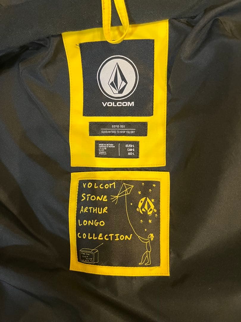 未使用 VOLCOM ボルコム メンズ イエロー　ゴアテックス