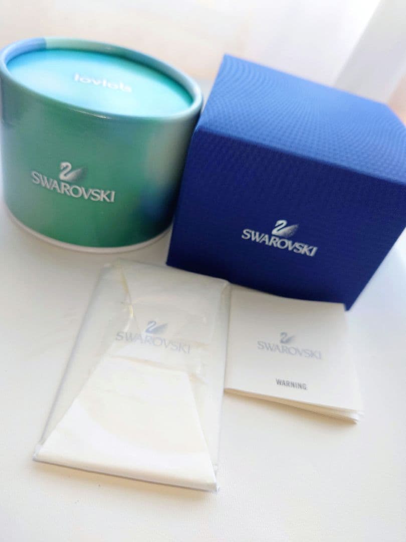 SWAROVSKI　クリスベア 赤い薔薇　 愛しています