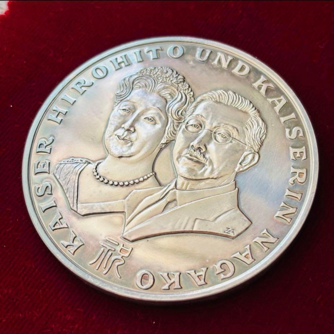 【純銀】天皇皇后両陛下御外遊記念メダル　昭和天皇 1971年 記念硬貨　極美品