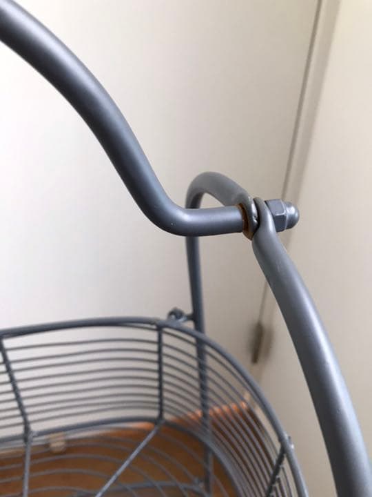 アンティーク風　3段かご