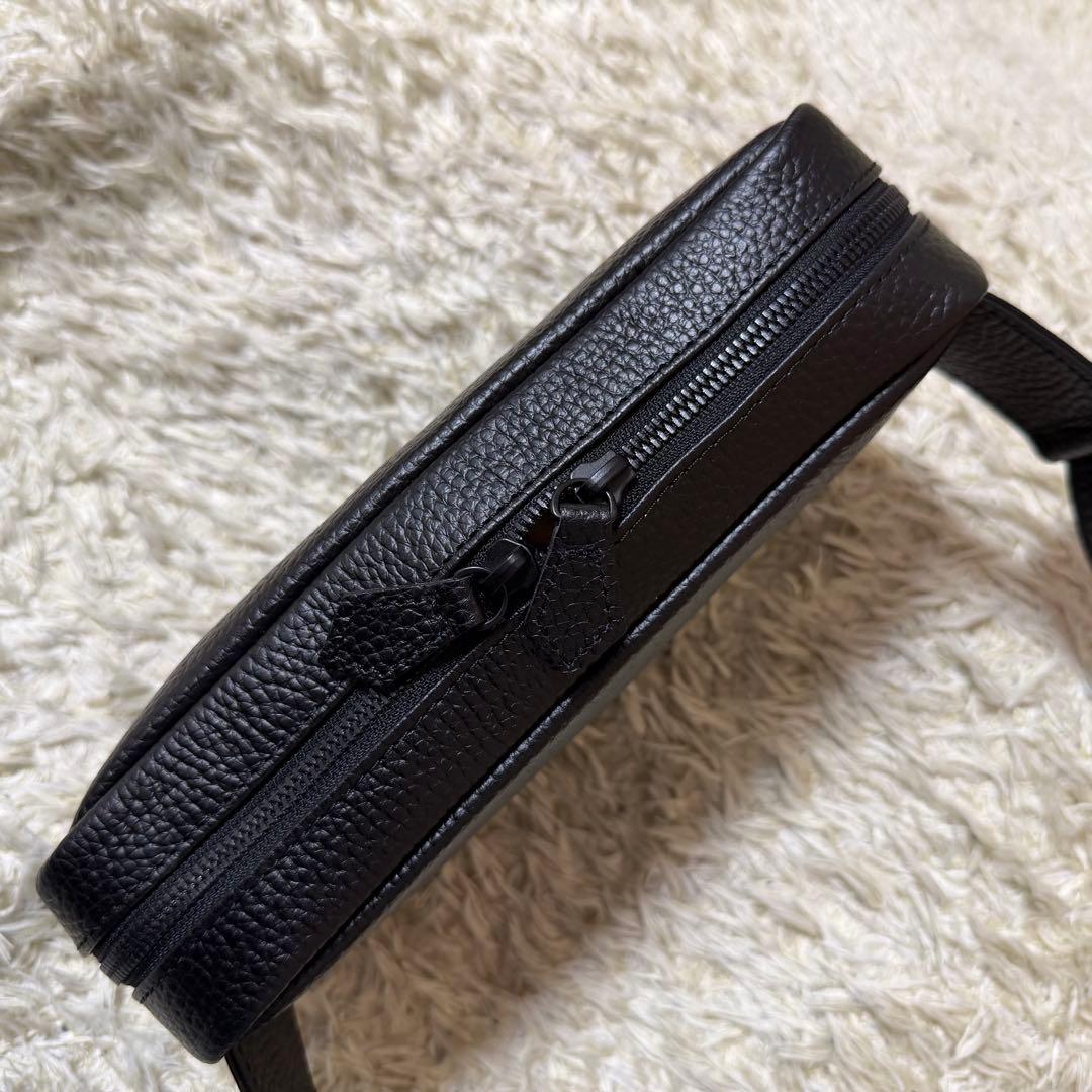 ☆極美品☆HushTug ハッシュタグ　ボディーバック　レザー　ブラック