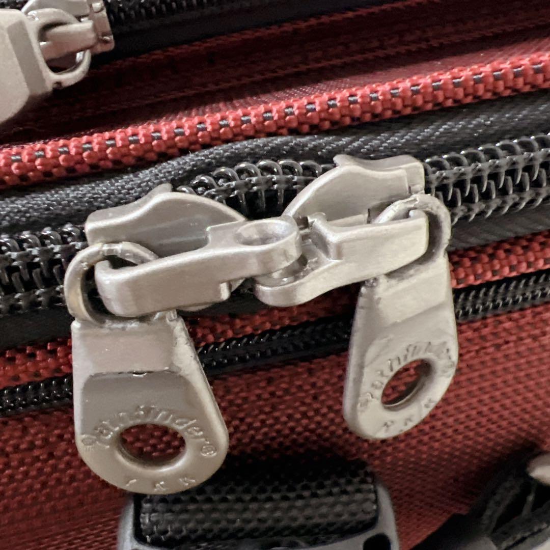 美品✨Pathfinder キャリーケース トランクケース トラベルバッグ 赤