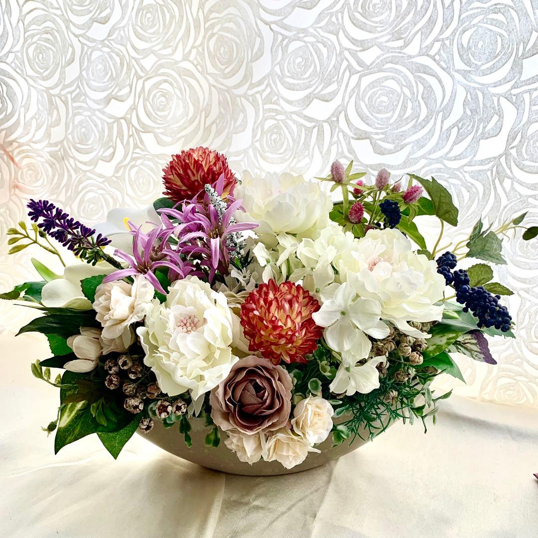 フラワーアレンジメント　白インテリア　フラワーギフト　お花置物　和インテリア