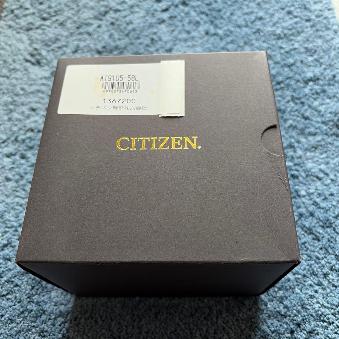 【美品】シチズン時計 アテッサ エコ・ドライブ電波時計 30周年記念限定モデル