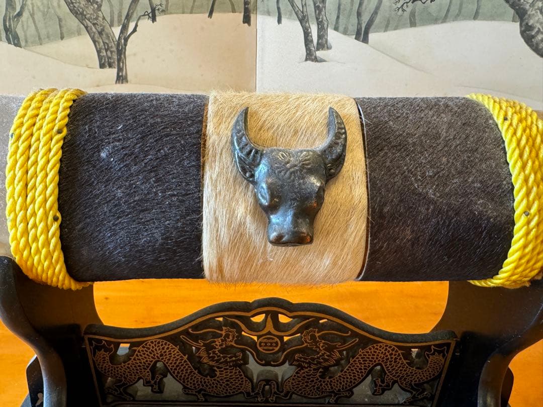 水牛角のオブジェ