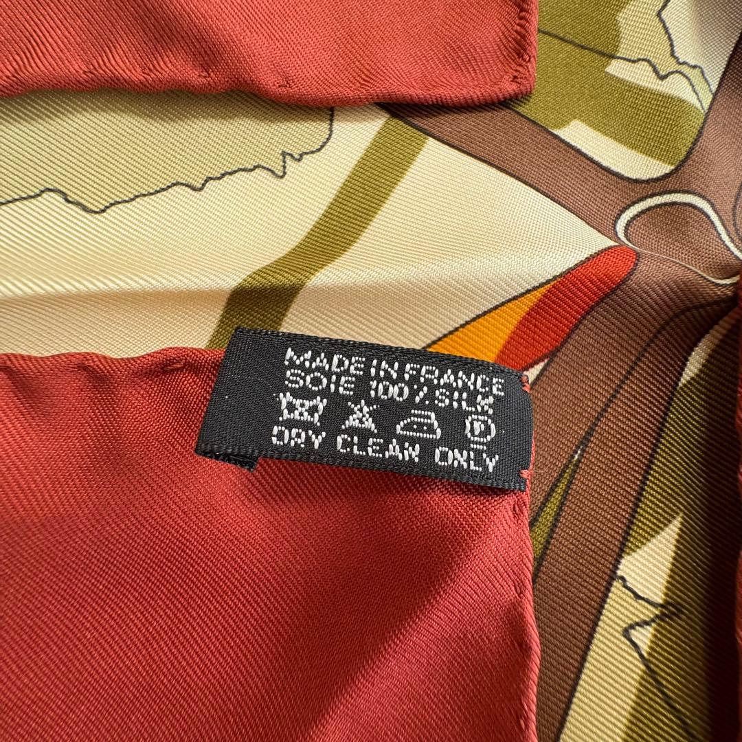 エルメス　カレ90 　時の仕掛け