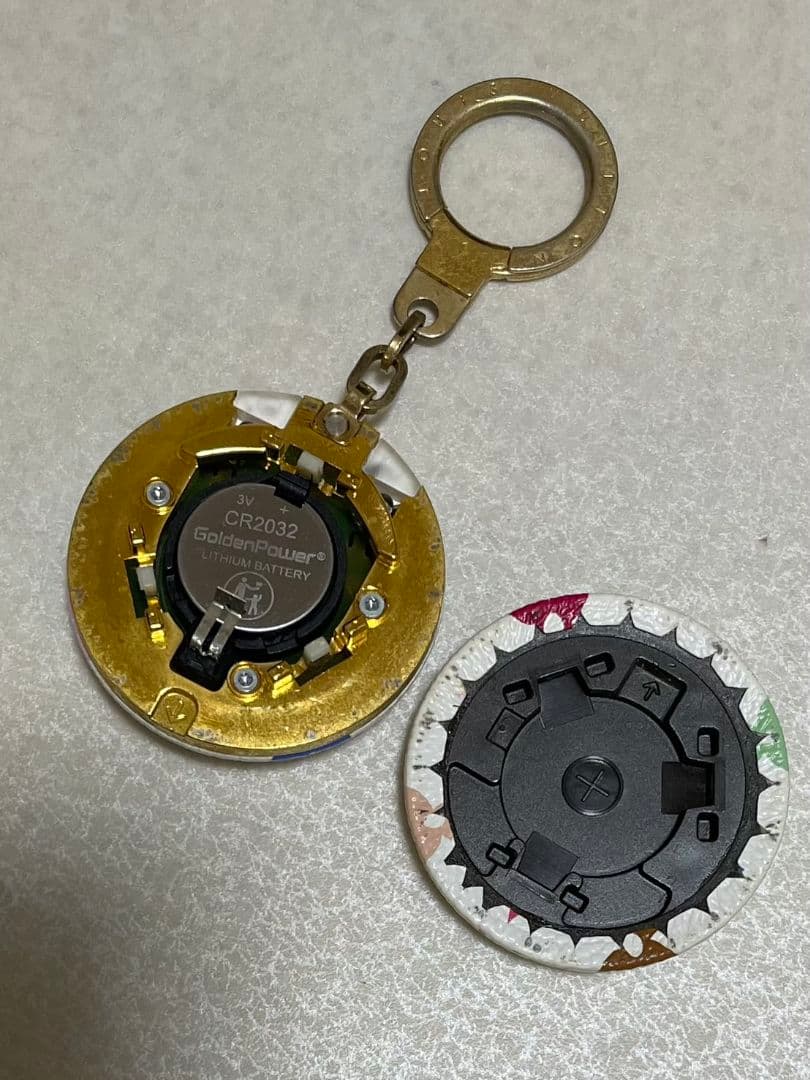 LOUIS VUITTON アストロピル モノグラム キーリング ライト付き