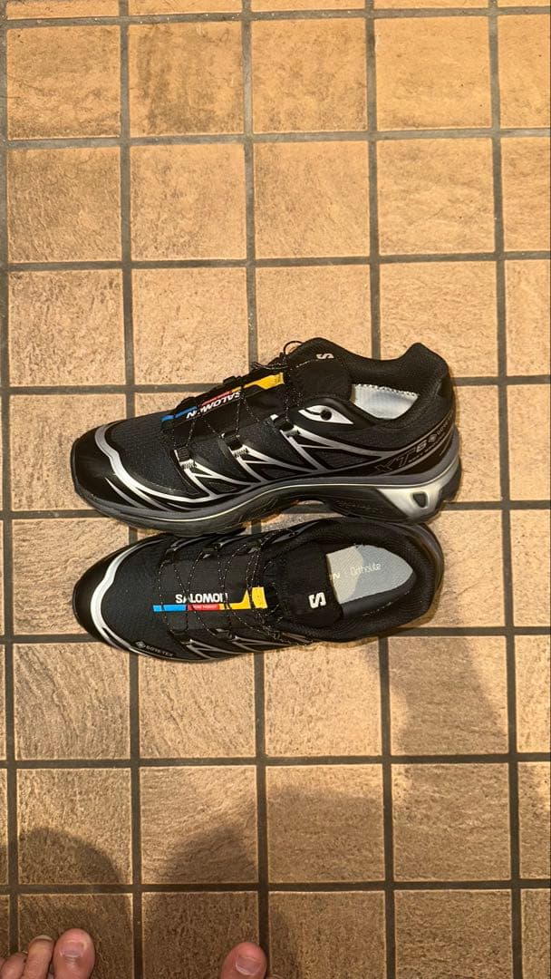 SALOMON トレイルランニングシューズ ブラック